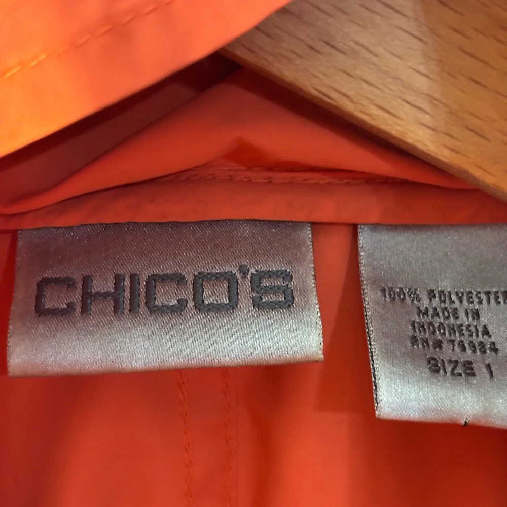 Chico's Anorak Jacket 3/4 Zip Orange Hidden Hood Medium Travel Packable Wind